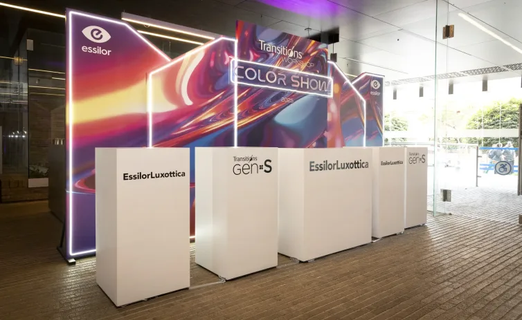 Essilor_Transitions_2025_-1